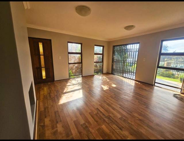 3 BEDROOM HOUSE FOR SALE IN BLUE GILL